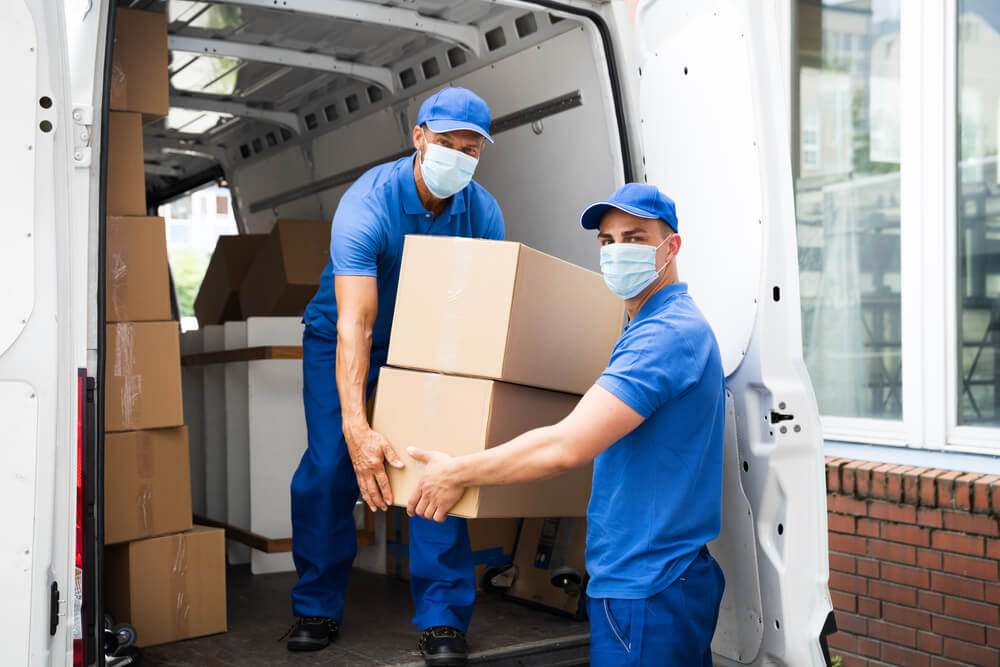 Difference Between Movers and Brokers